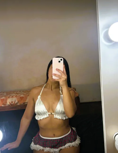Thumbnail Student Fantasies: Indulge in cutiegirlyyo's Latinas World