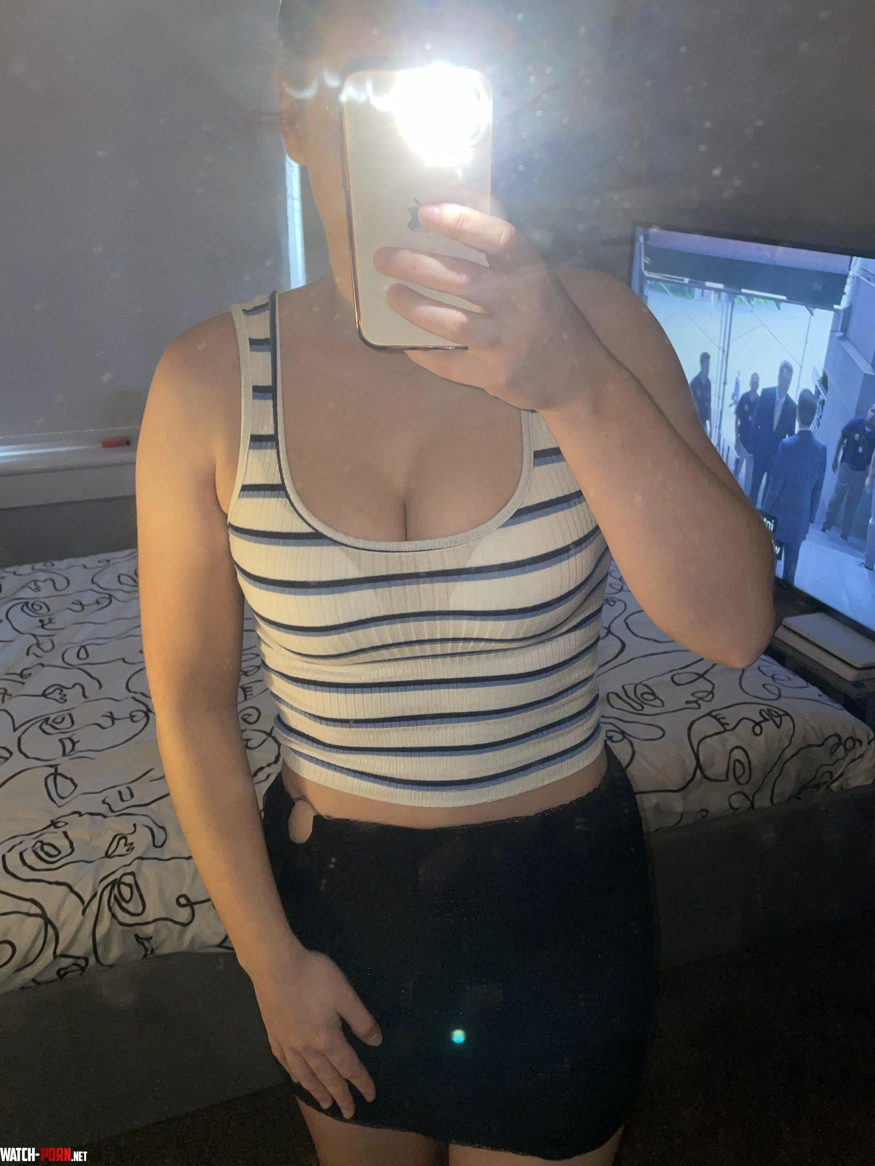 hi anyone active here by hottiex7