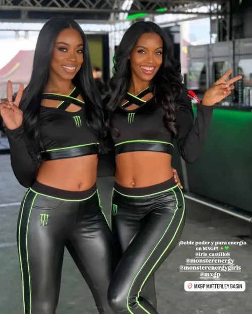 Thumbnail Yesica Lorena Ban and Iris Castillo: Style Icons in LadiesInLeather