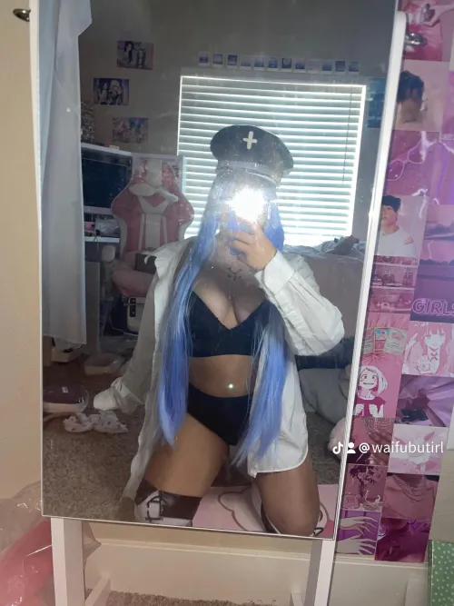 Thumbnail Esdeath Character Recreation: Mesmerizing Cosplay | waifubutirl