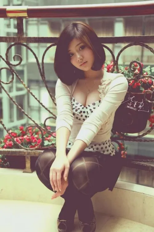 Thumbnail Cute Heartbreaker by Shadowslip99 | AsianHotties Content