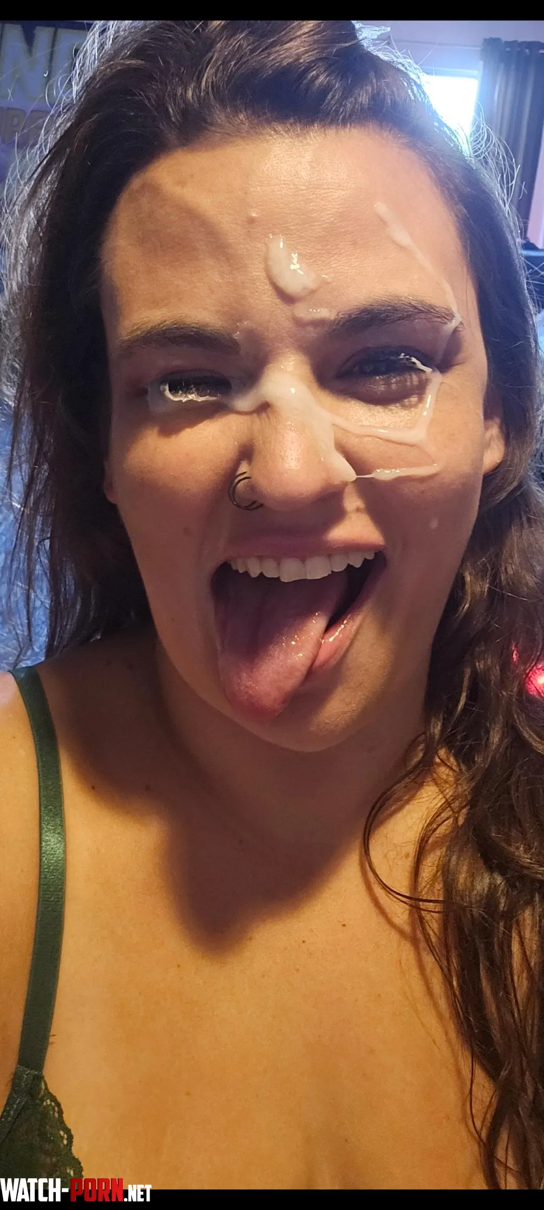I love getting my face covered  by TheShortAndInked1