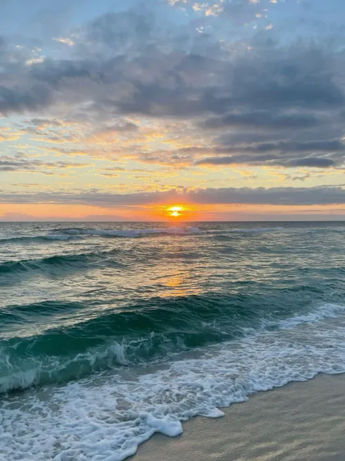 Thumbnail Seaside Serenity: Unveiling the Beauty of Florida Beach