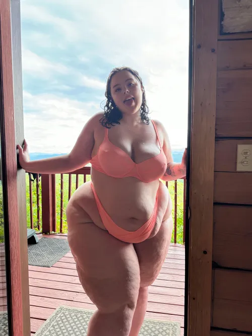 Thumbnail Soft and Thick All Over: Snowangelcake's SSBBW Essence