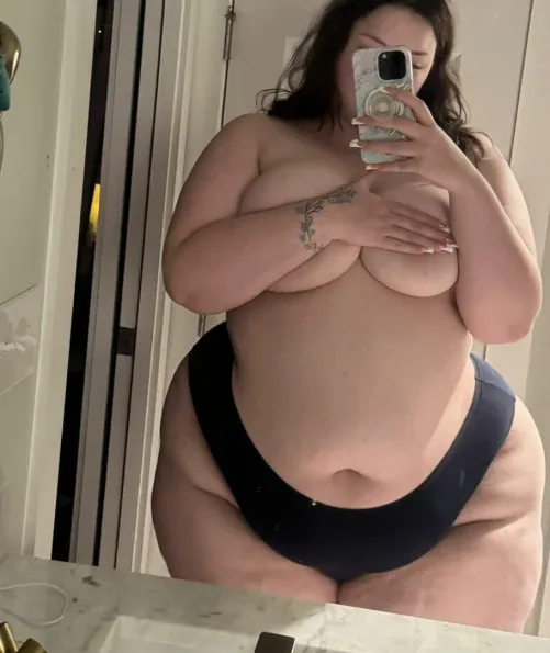 Thumbnail Seductive Temptations: Snowangelcake's ssbbw Appeal