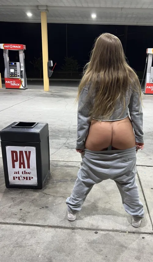 Thumbnail bigduchvip Presents: Pay Per Pump for Guaranteed Fun