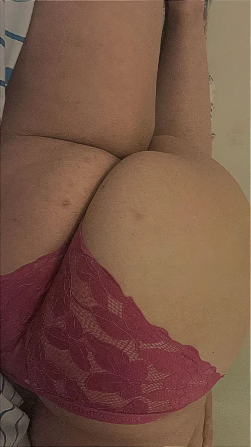 Thumbnail Curvaceous Delights: Dive into More Ass with Careful-Rip208 in the BBW World