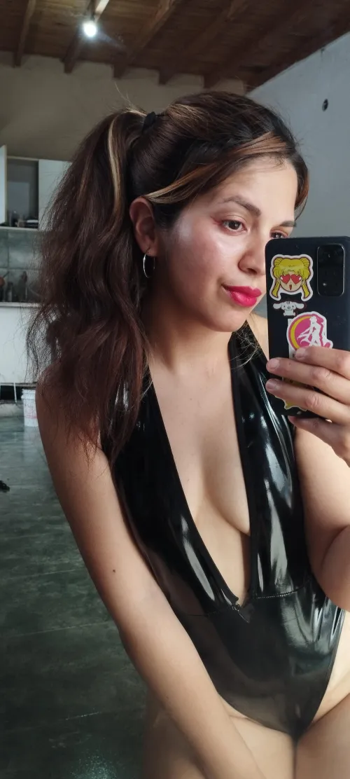 Thumbnail missg_30: Dive into Brunette Latinas' World on OnlyFans101