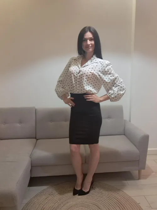 Thumbnail Unveiling Secret Kinks: The Allure of a Desk Secretary by MartaPeonly
