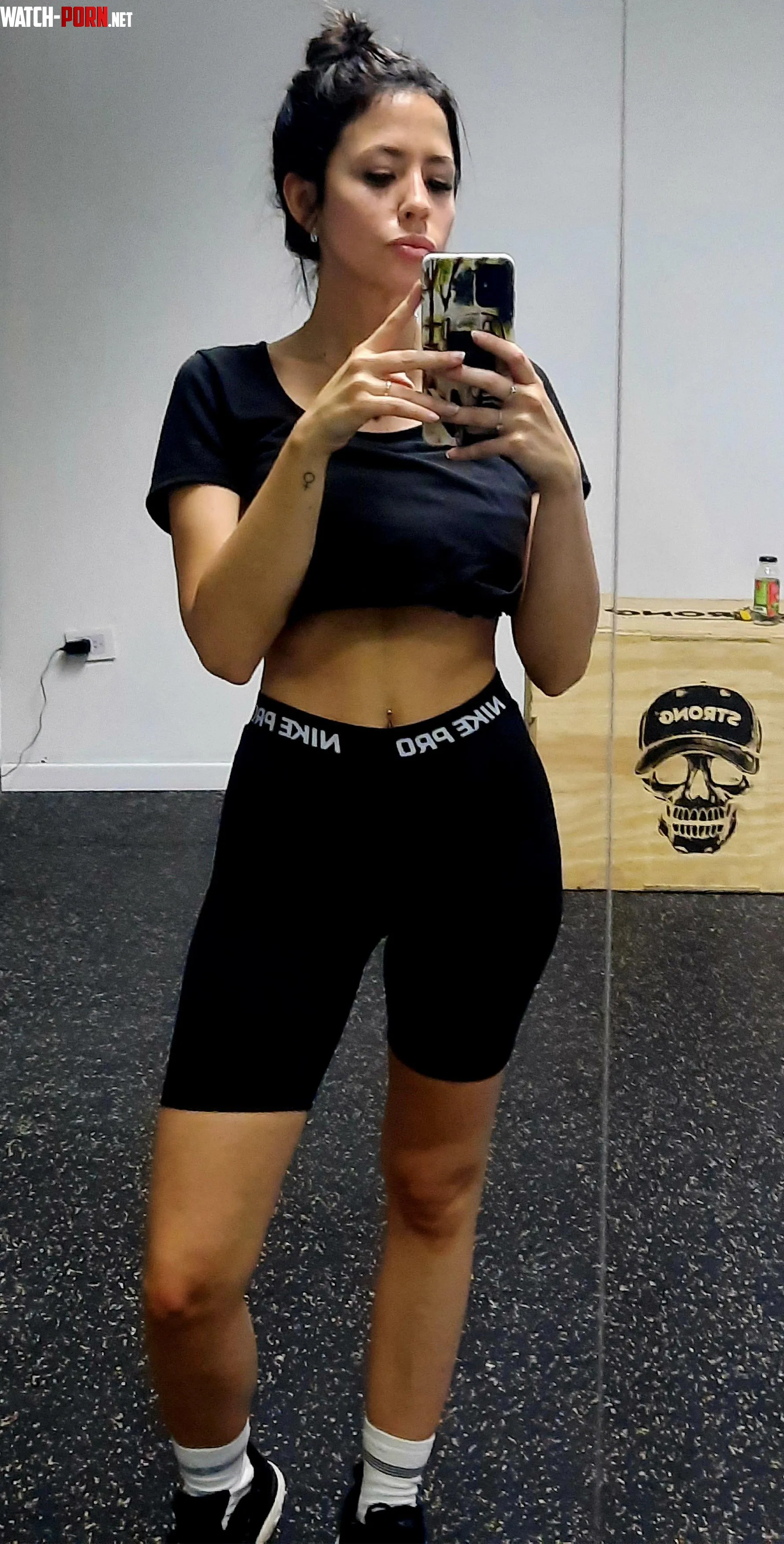 Gym looks by ValySolary
