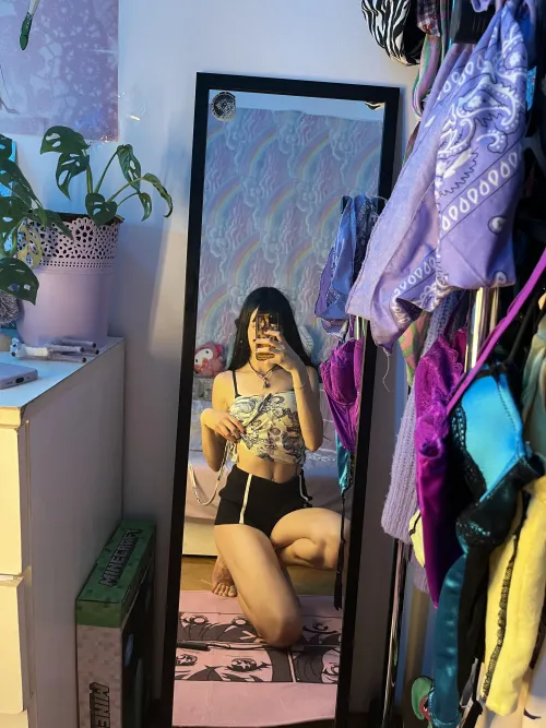 Thumbnail Consistent Content for Croptop Lovers by PetiteCherryy