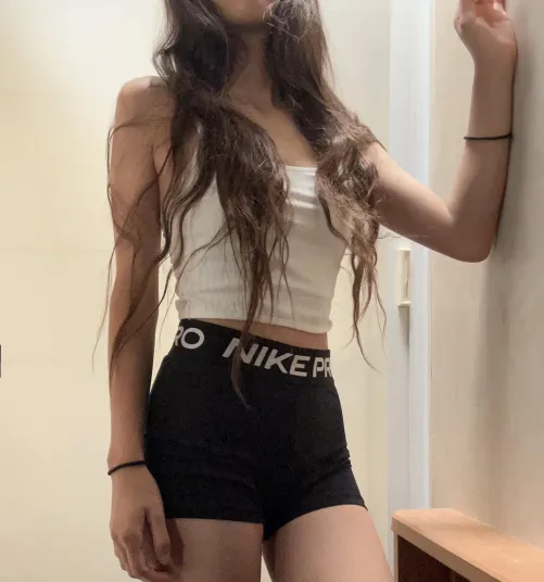 Thumbnail Greetings from Rae: Explore Free OF Content from YourGymCrushXoXo