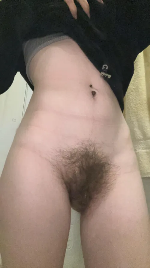 Thumbnail Big Bush, Tiny Body: babyaliii's Confessions About Their HairyP***y
