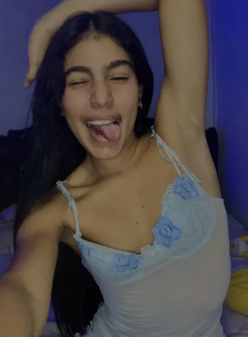 Thumbnail Exploring Sensation: Feel My Armpits with Your Lips by Grace-Elena