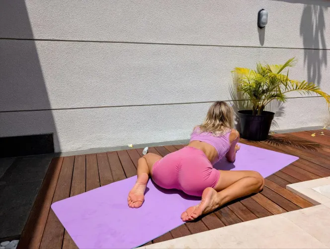 Thumbnail Sensual Stretching Assistance: ComprehensiveCap1691's Journey