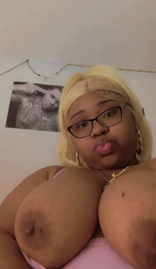 Thumbnail Blondes Have More Fun: Enjoy the Journey with Free-Raccoon-4398 at BBW