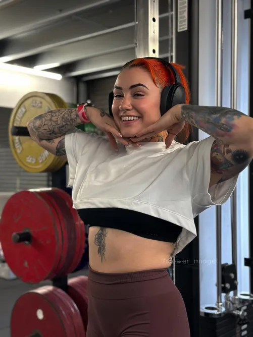 Thumbnail Meet Your New Alt Gym Girlfriend: Power_midget's Introduction