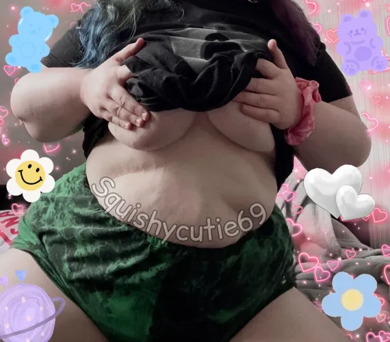 Thumbnail Sensual Urgency in 'Rip My Clothes Off Me' by Squishycutie69 in BBW Category