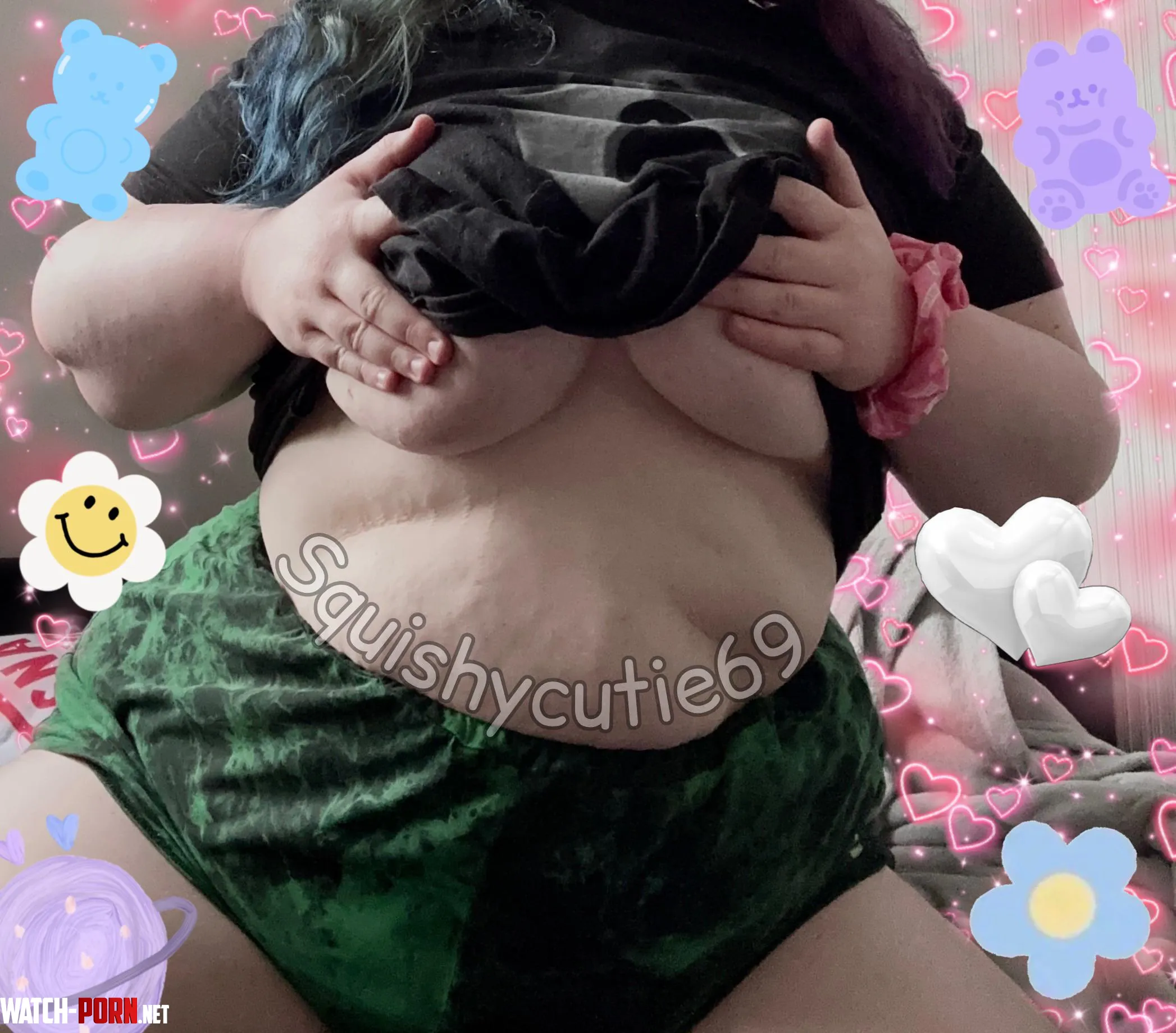 Rip my clothes off me  by Squishycutie69