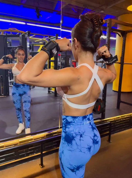 Thumbnail Do You Like This View: YogaPants Revelation by Feisty-Lia