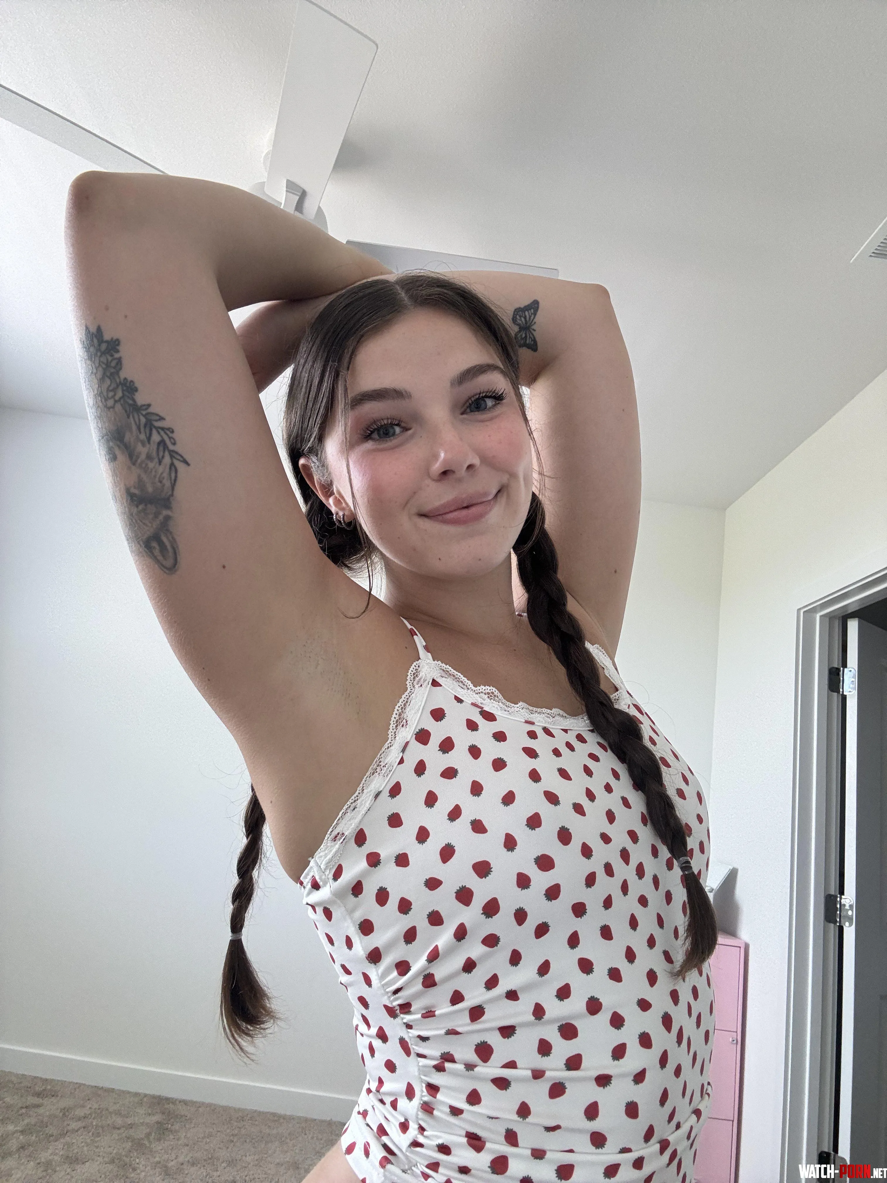 Do guys love cumming on womens armpits or do they prefer to the face by Altruistic-Kick-3313