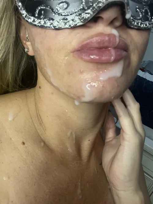 Thumbnail Room for a Few More Loads: Embracing Desire | cumsluts