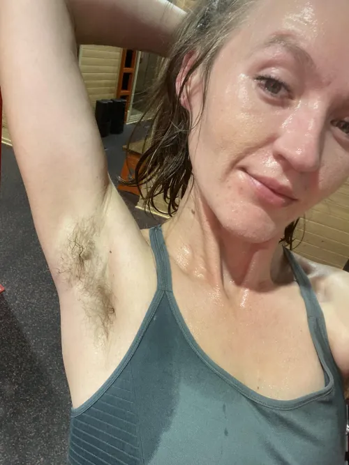 Thumbnail Starting My Morning off the Sweaty Armpits and Not Putting on Deodorant
