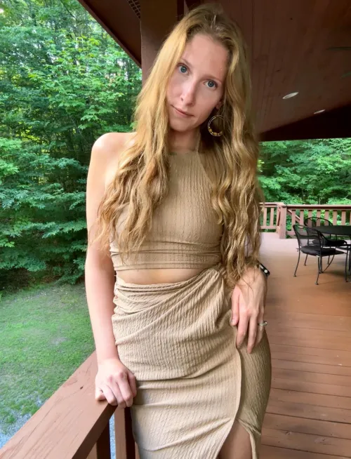 Thumbnail emersonbloom22 Dives into the Love for Two-Piece Dresses for Croptopgirls