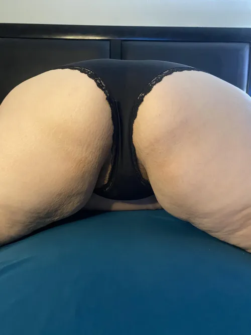 Thumbnail Get Behind Mommy for a Surprising Twist - JosiexoBby BBW