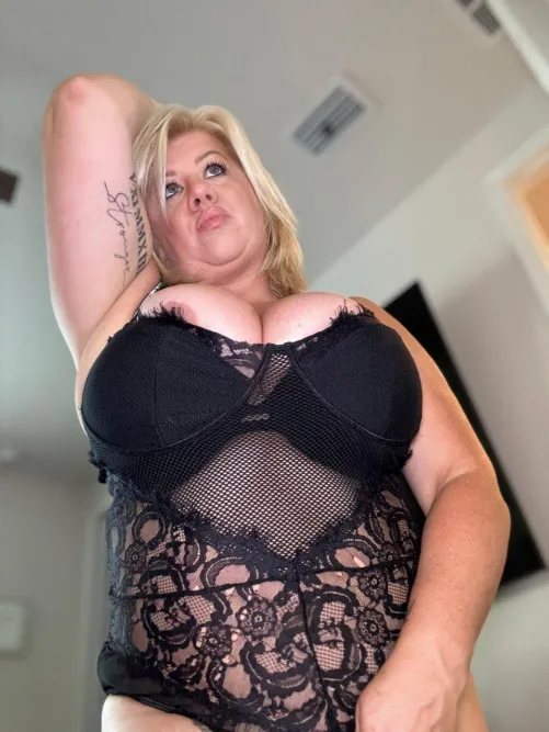 Thumbnail Intense Desires: Exploring the Depths of Pleasure with KenzieKreamz