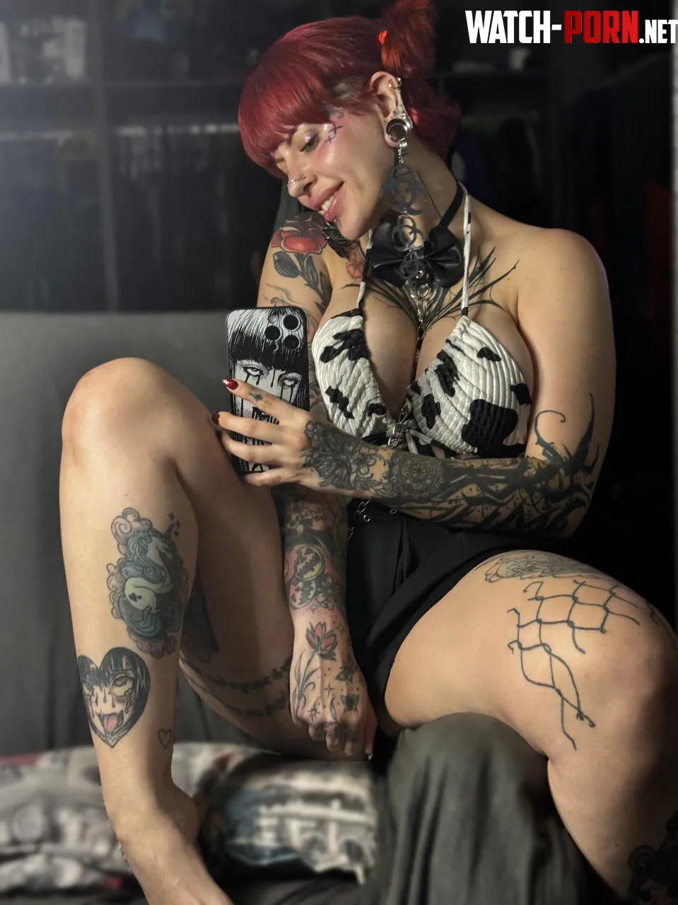 how about I be ur goth mommy by angel_dreamers