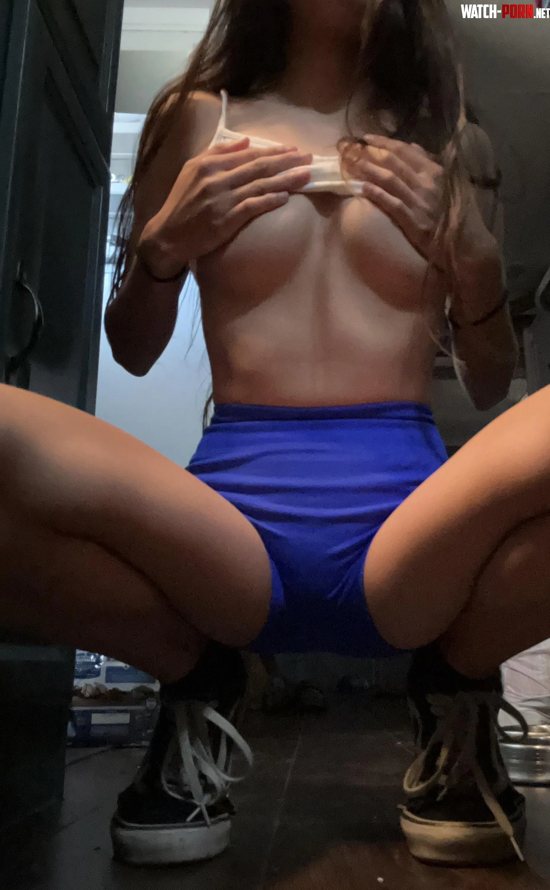 Hi Im Rae  I do sexting rates customs nudes on my Free OF  by YourGymCrushXoXo