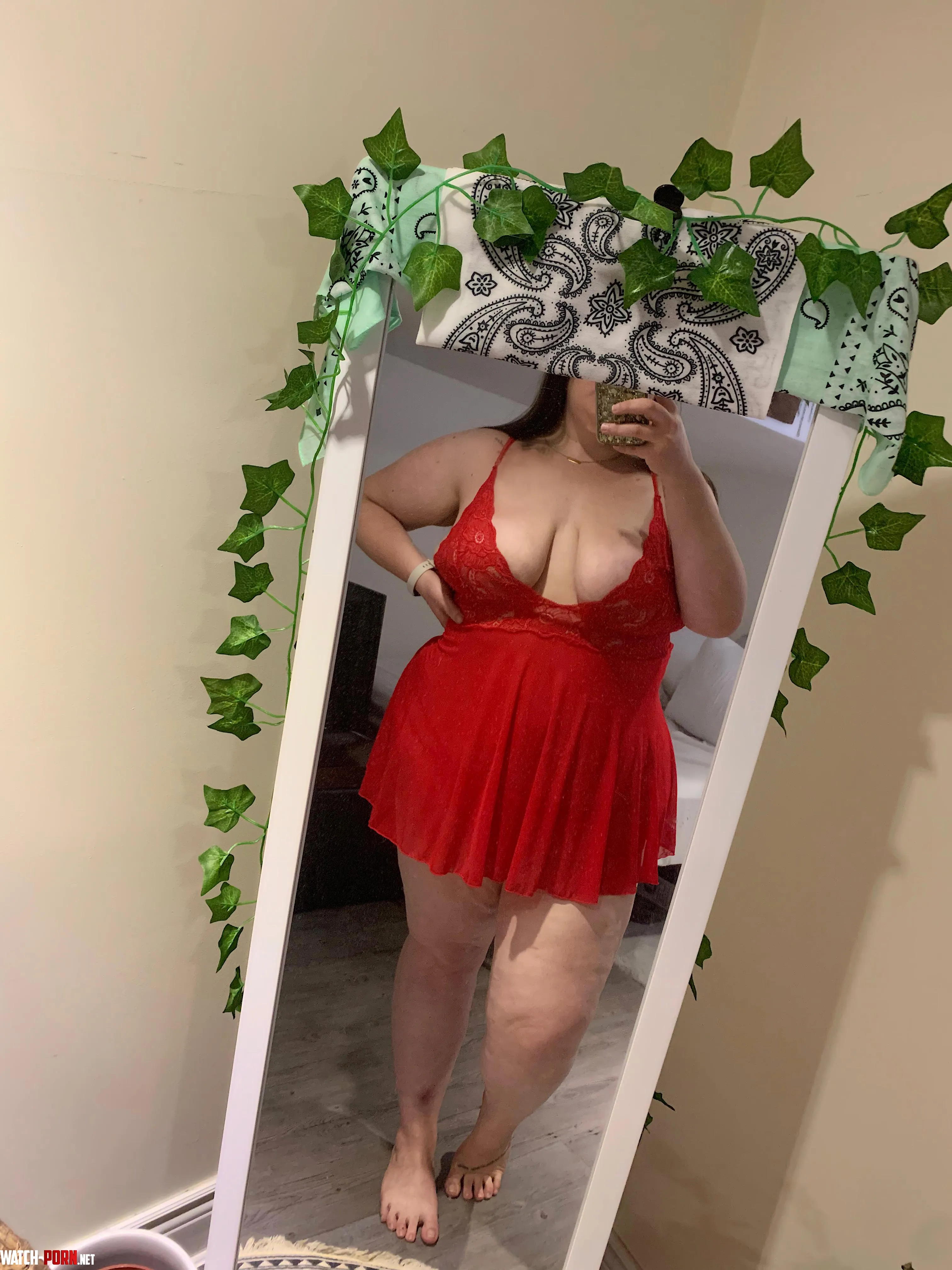 Always feeling sexy in red  by _xoxoprincess