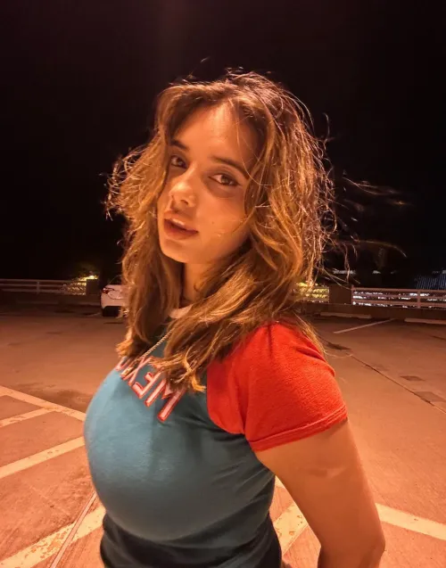 Thumbnail Busty in Blue - A Captivating Tale by anonymous123456_