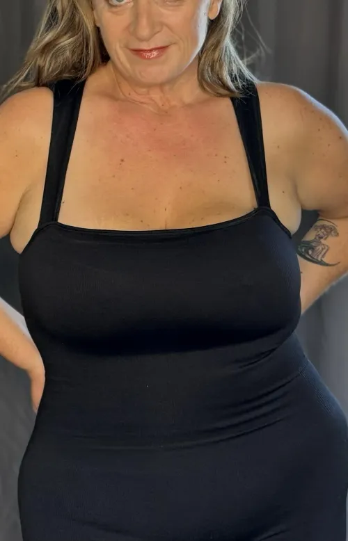 Thumbnail Morning Delight: Fun with Curves Galore | AmazingCurves