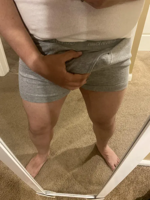 Thumbnail Join linguoo for Some Morning Wood Assistance on OnlyFans