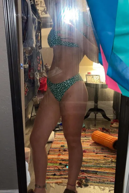Thumbnail Short & Sweet: CountryDarlin_'s Charm on OnlyFans101