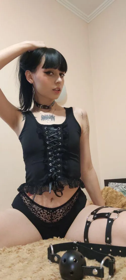 Thumbnail Venereal_GuavaBerry's Provocative Topic: Becoming a Personal Slave