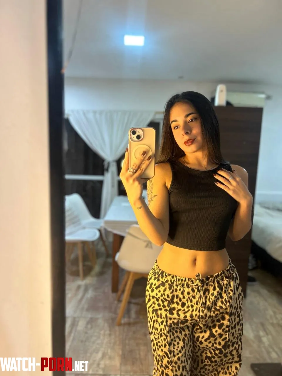 Im definitely a crop top girly by hotie_pia