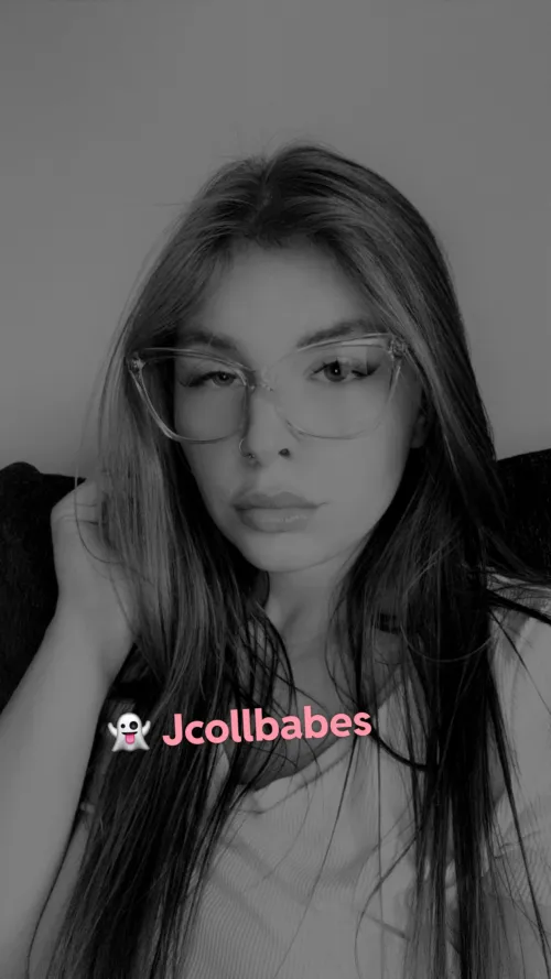 Thumbnail Jenncol96's Naughty Request: Stroke for Me Anywhere