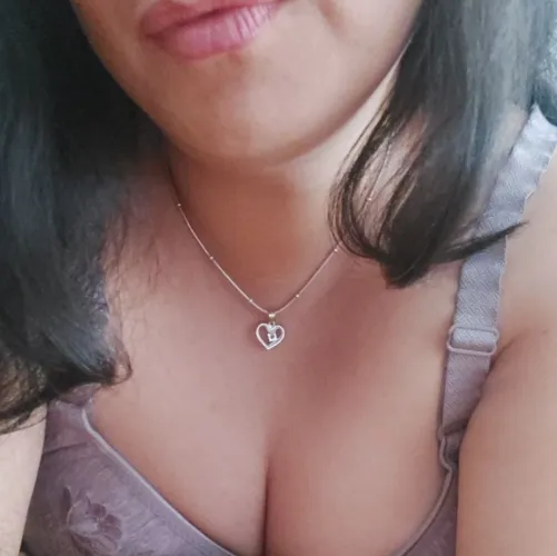 Thumbnail Treat Yourself to latinamonec's Latina MILF Special - OnlyFans101