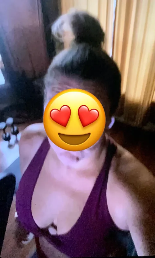 Thumbnail Frisky Adventures: Gym Bound with Gatorsss407