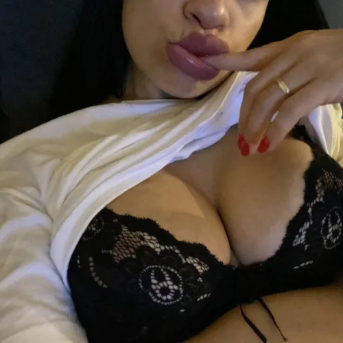 Thumbnail Mmmm Delicius by passionateflowerr | OnlyFansPromotions