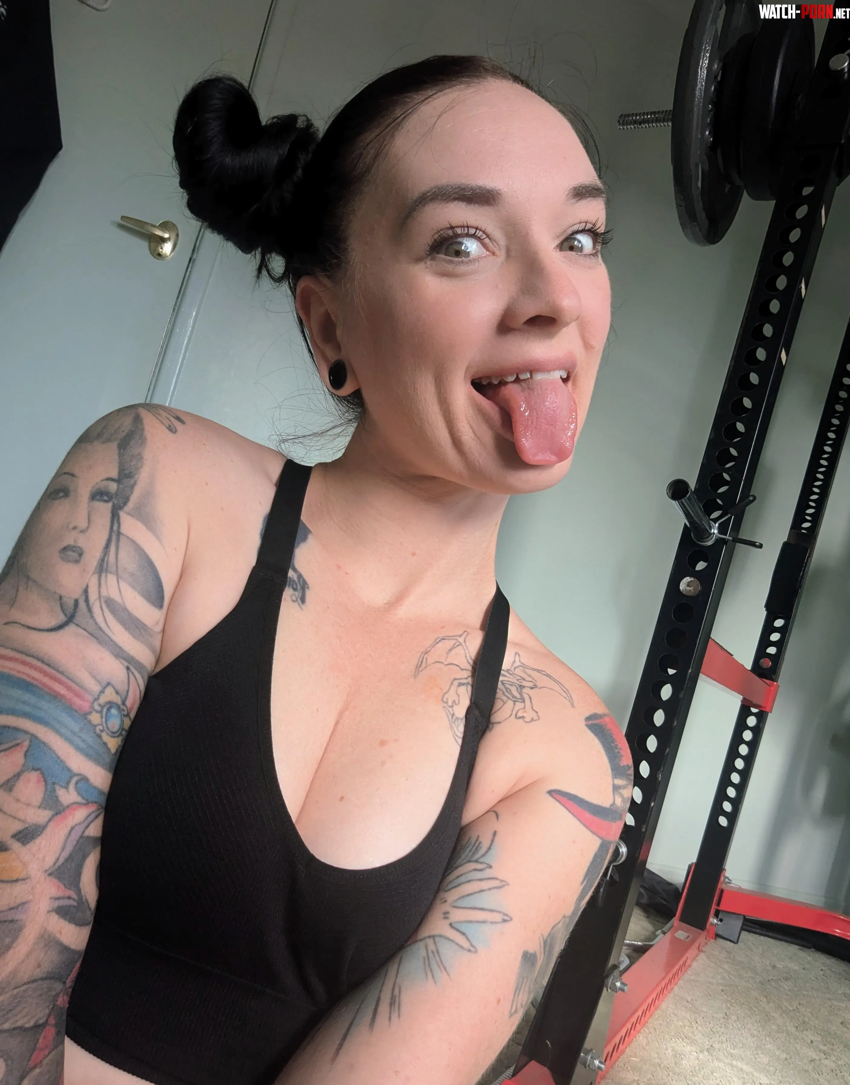 The after workout Buzz is the best time for naughty shenanigans hehe by MissRiahxo