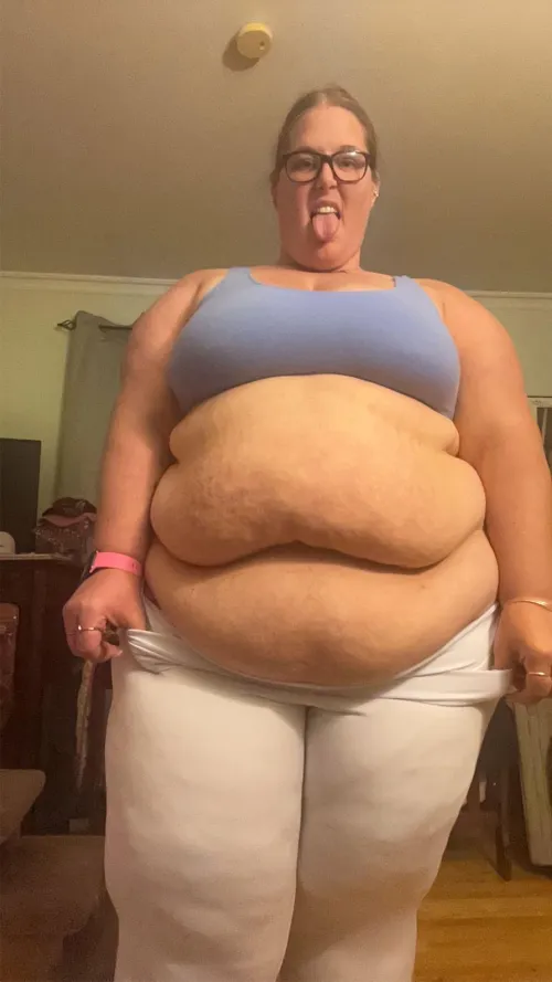 Thumbnail Belly Love: Embracing Body Positivity by Jmeeee91