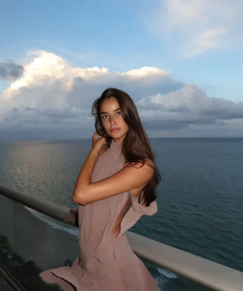 Thumbnail Explore Estelle Behnke's Allure by tumblrvogue in PrettyGirls Collection