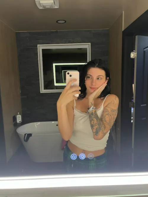 Thumbnail Being a Crop Top Girly with xwillowrose | Croptopgirls Fashion