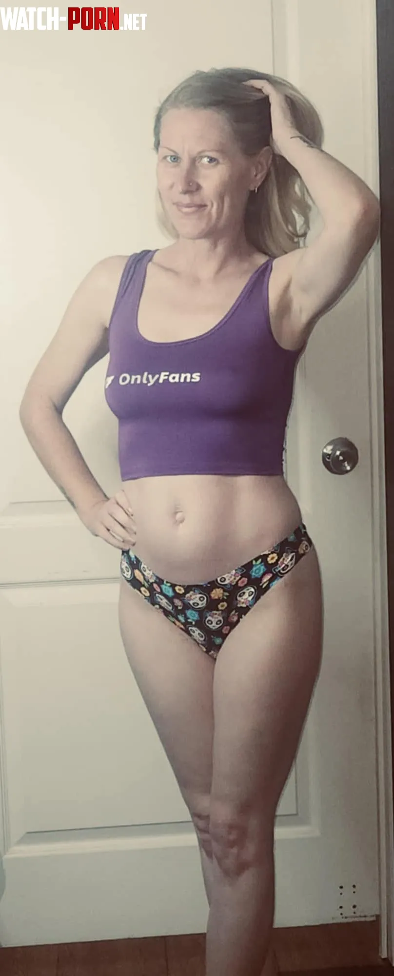Would you fuck this 80s babe  by OnlySuzyQ