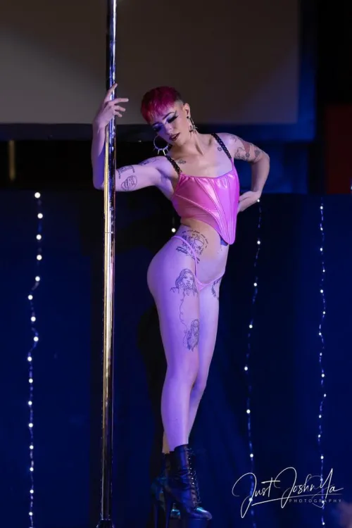 Thumbnail Embrace the Art: MercyHaven Showcases Pole Dancing Babes