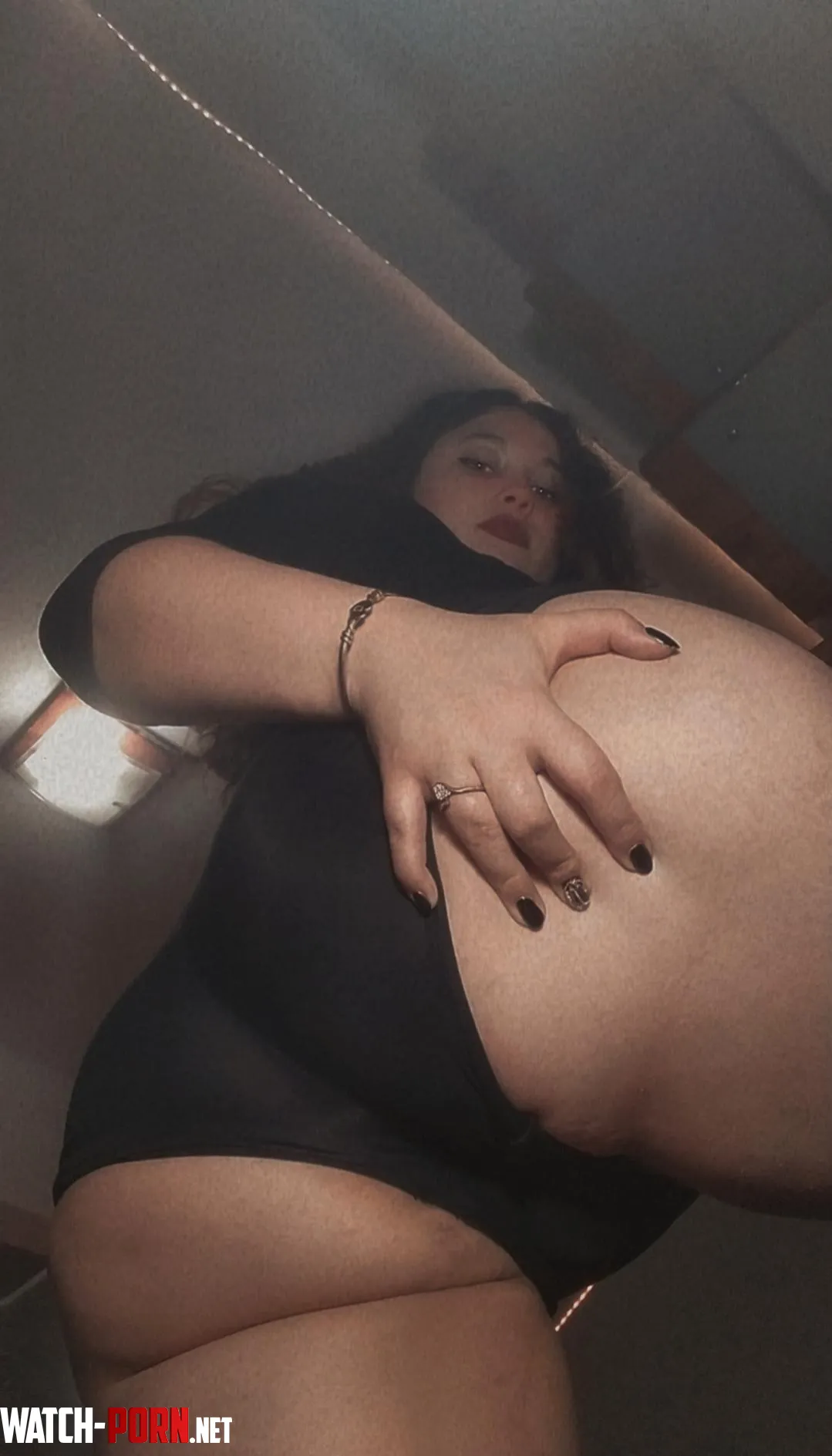 A big ass whore looking to get her ass broken by mimiiwild